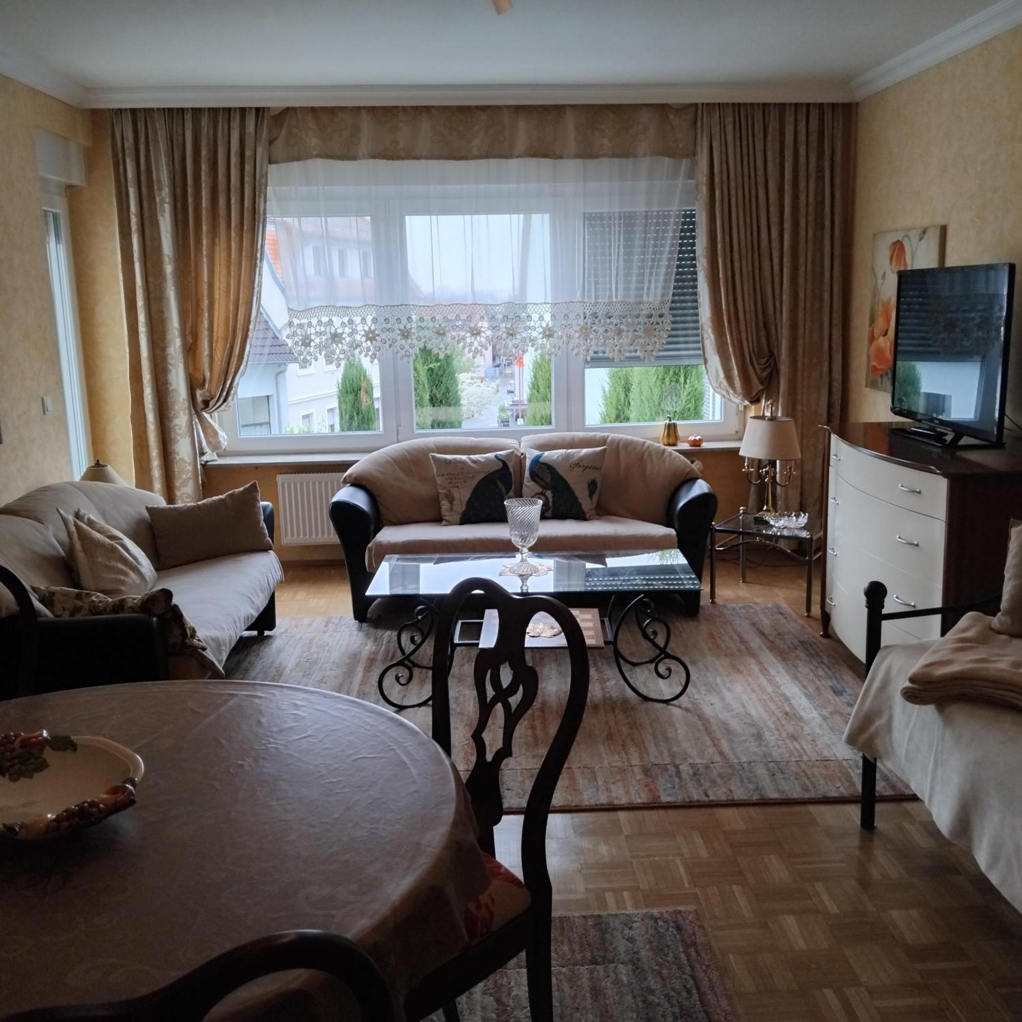 Residenz Am Berg Apartment ไลเมน ภายนอก รูปภาพ